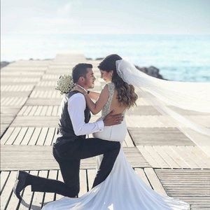 Meet your Posher, Reina